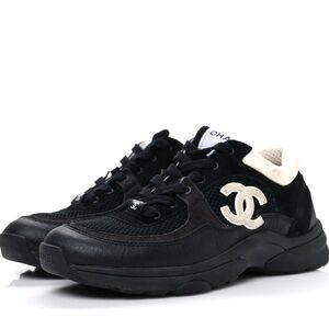Chanel CC Logo Fashion Sneaker Black White Mesh Suede Calfskin G38299 Wmen Sz 37